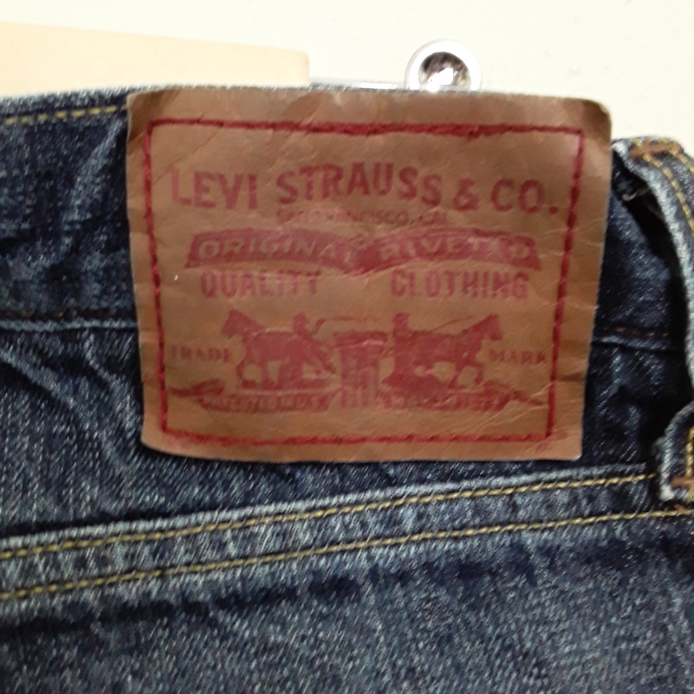 Mens Levi's 514 Slim Straight Jeans - Picture 4 of 8